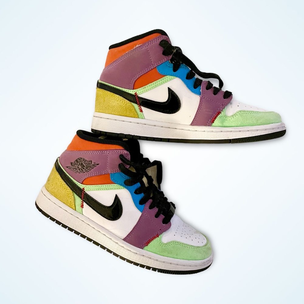 Rainbow Nikes 🌈